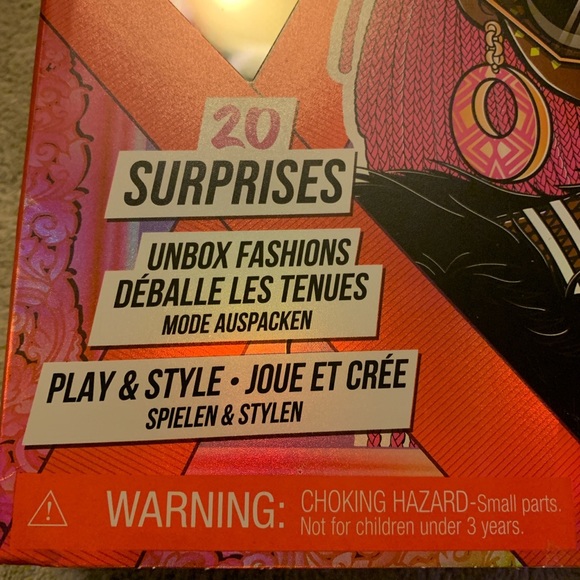 L.O.L. Surprise O.M.G. Queens Sways Fashion Doll with 20 Surprises New - Picture 3 of 4